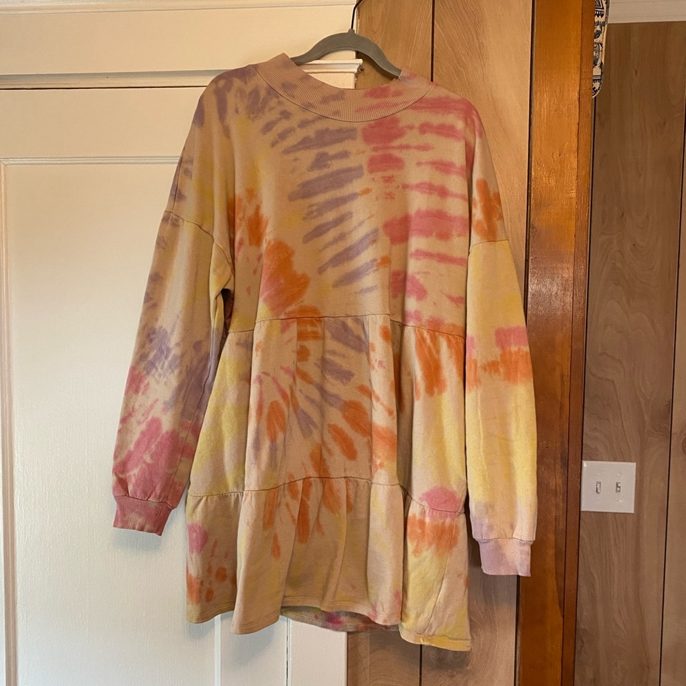Tie dye sweatshirt dress